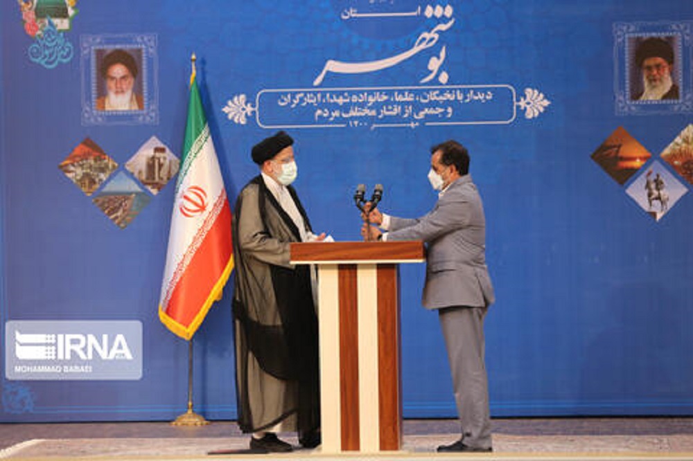 از تشویق ایستاده رئیس‌جمهوری تا صدای دخترک معلول و شوتی‌ها که شنیده شد