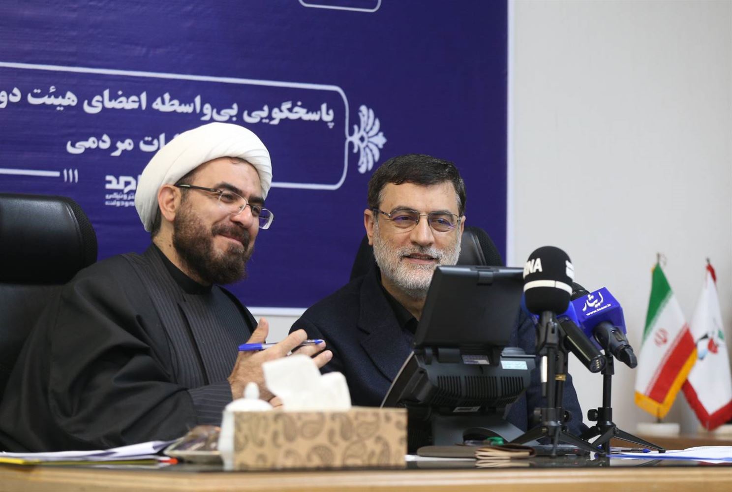 پاسخ رئیس بنیاد شهید و امور ایثارگران به ‌تماس‌های مردمی/ تشریح جزییات افزایش حقوق و مستمری ایثارگران در بودجه سال آینده