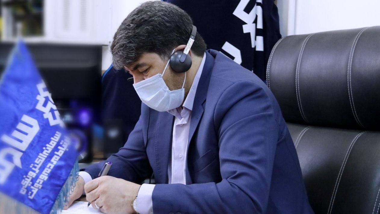 رسیدگی استاندار یزد به مشکلات شهروندان از طریق سامد