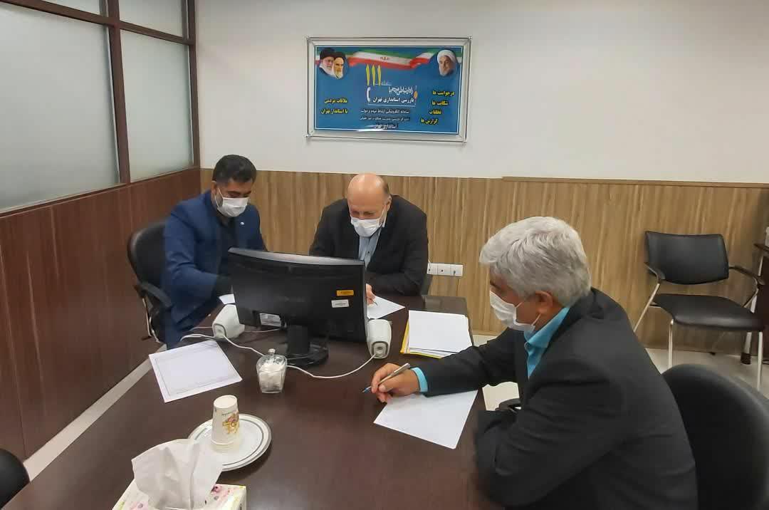 گفت‌وگوی شهروندان ورامینی با فرماندار در سامانه 111